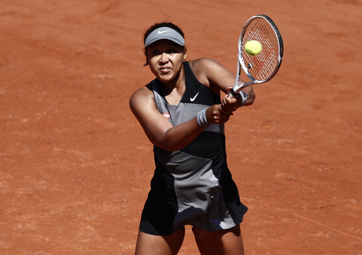 Tennis - French Open - Roland Garros, Paris, France - May 30, 2021 Japan's Naomi Osaka in action during her first round match against Romania's Patricia Maria Tig REUTERS/Christian Hartmann
