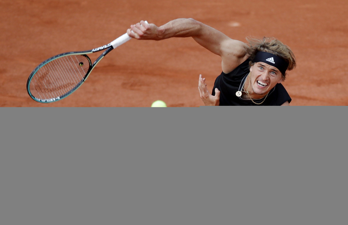 Tennis - French Open - Roland Garros, Paris, France - May 30, 2021 Germany's Alexander Zverev in action during his first round match against Germany's Oscar Otte REUTERS/Sarah Meyssonnier
