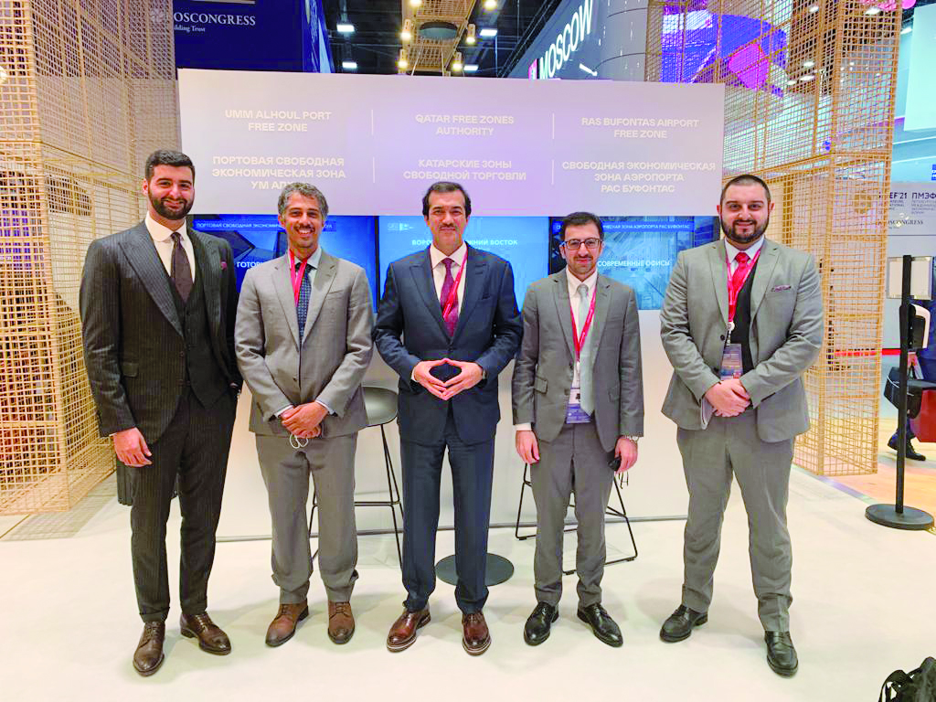  Minister of State and Chairman of QFZA, H E Ahmad Al Sayed with other officials at SPIEF 2021.
