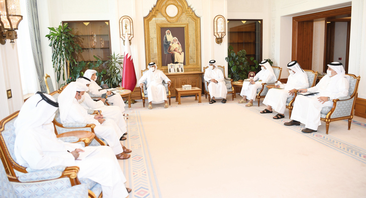 Prime Minister and Minister of Interior H E Sheikh Khalid bin Khalifa bin Abdulaziz Al Thani with (from right) Chief Executive Officer of Qatar Media Corporation H E Sheikh Abdulrahman bin Hamad Al Thani, Editor-in-Chief of The Peninsula Dr. Khalid Mubara