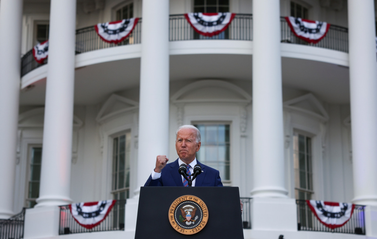 U.S. President Joe Biden delivers remarks at the White House at a celebration of Independence Day in Washington, U.S., July 4, 2021. REUTERS/Evelyn Hockstein
