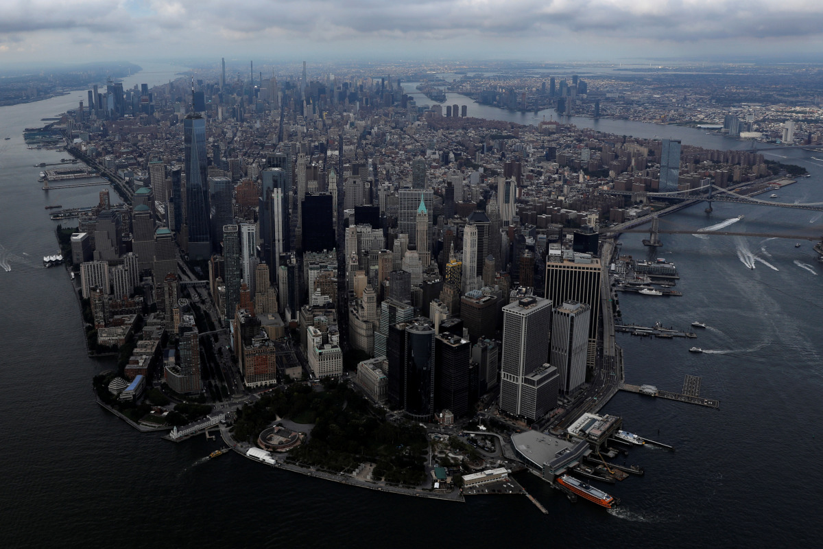 Clouds form over Manhattan ahead of Hurricane Henri arriving in New York City, U.S., August 21, 2021. REUTERS/Andrew Kelly
