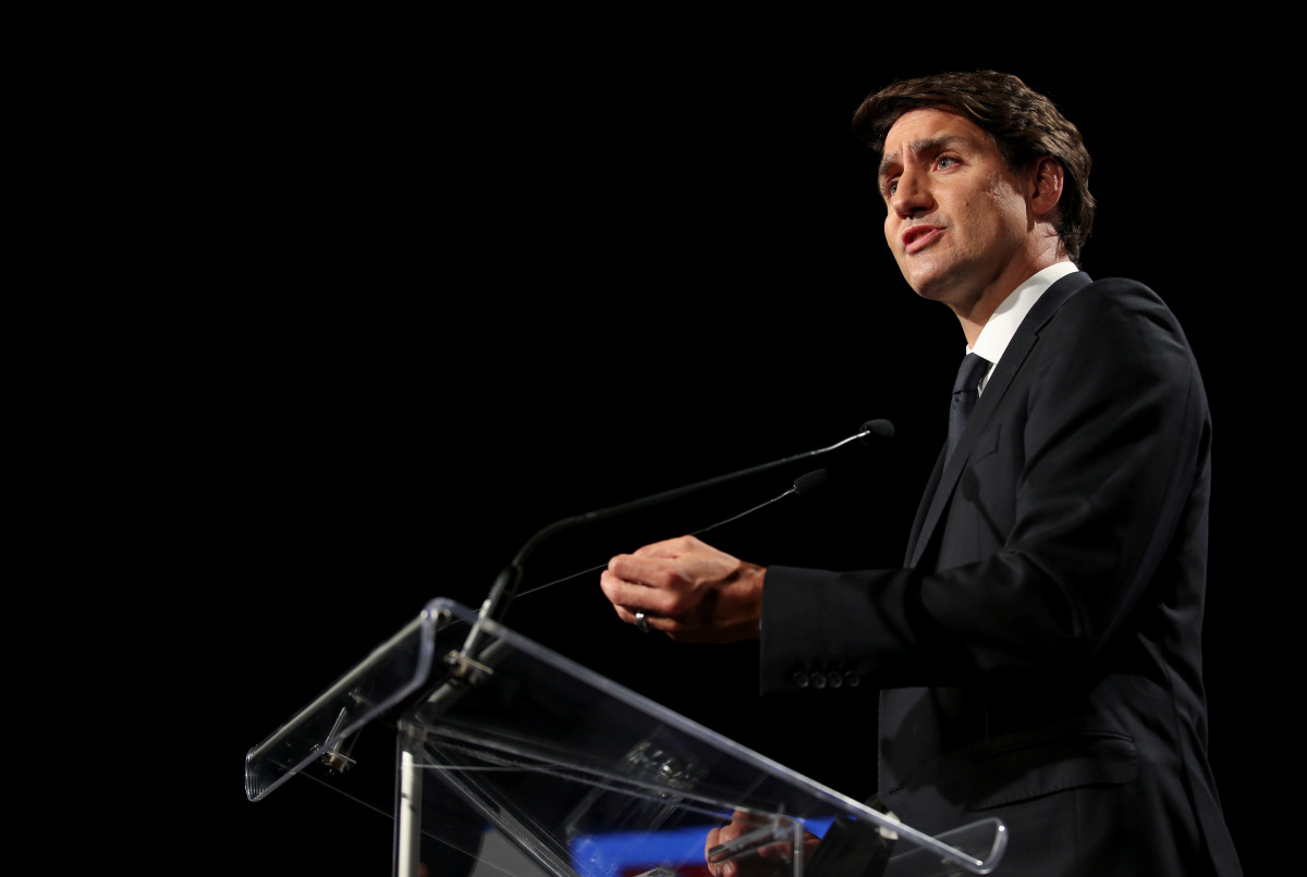 Canada's Liberal Prime Minister Justin Trudeau speaks to the news media after a French language election debate at TVA studios in Montreal, Quebec, Canada September 2, 2021. REUTERS/Christinne Muschi
