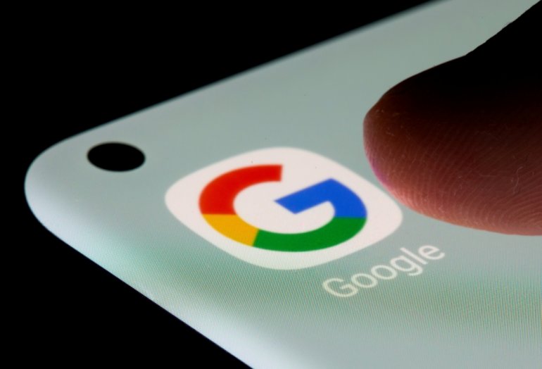 The Google app is seen on a smartphone in this illustration taken, July 13, 2021. REUTERS/Dado Ruvic/Illustration/File Photo
