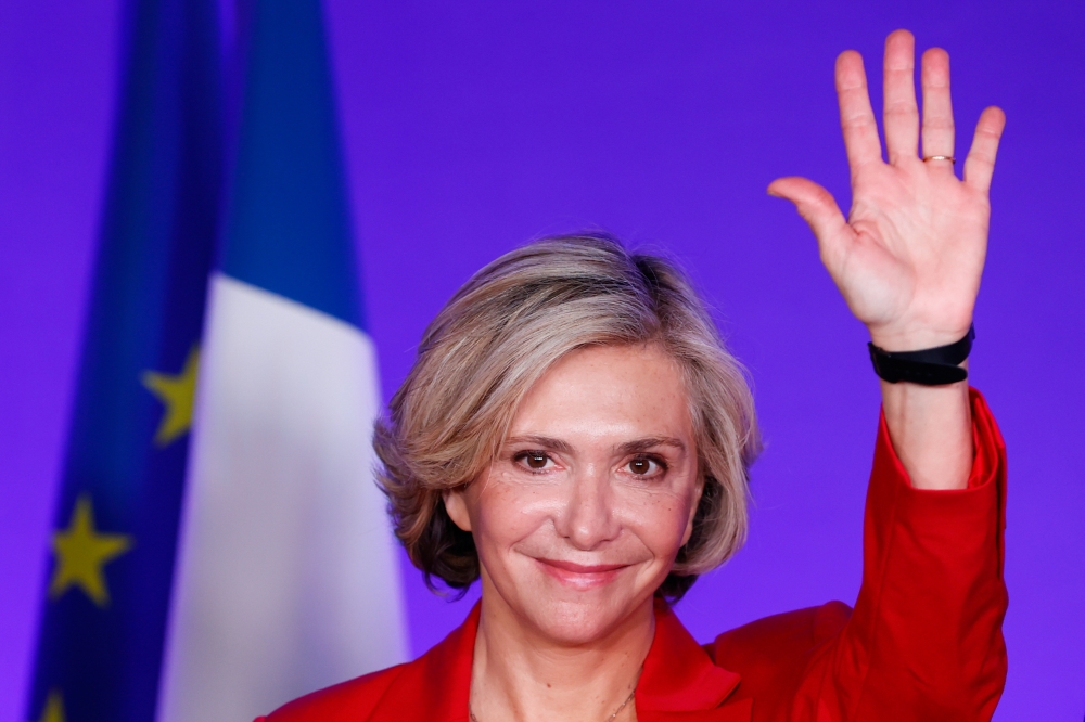 Paris Ile-de-France administrative region president Valerie Pecresse gestures after being designated as France's right-wing Les Republicains (LR) party candidate for the 2022 presidential election, in Paris, France, December 4, 2021. Reuters/Christian Hartmann