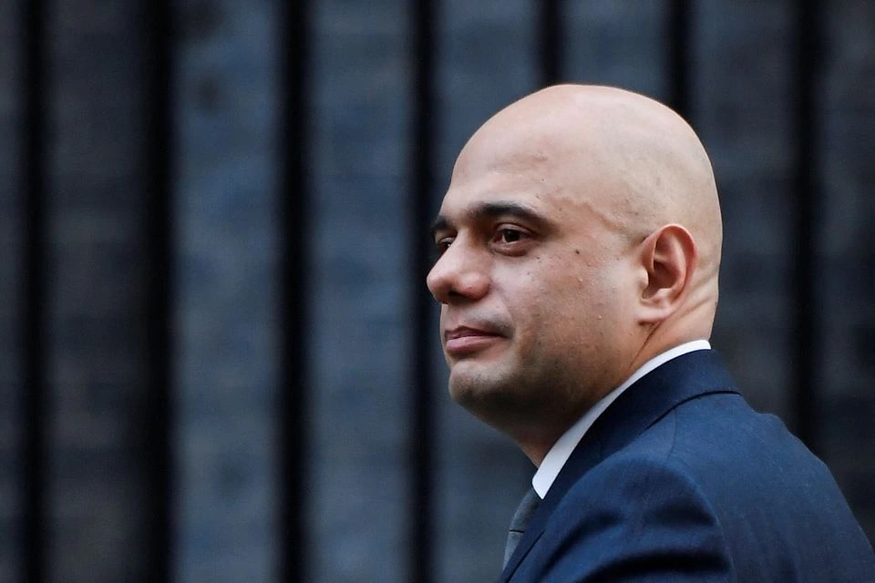 British Health Secretary Sajid Javid walks outside Downing Street in London, Britain, January 5, 2022. REUTERS/Toby Melville


