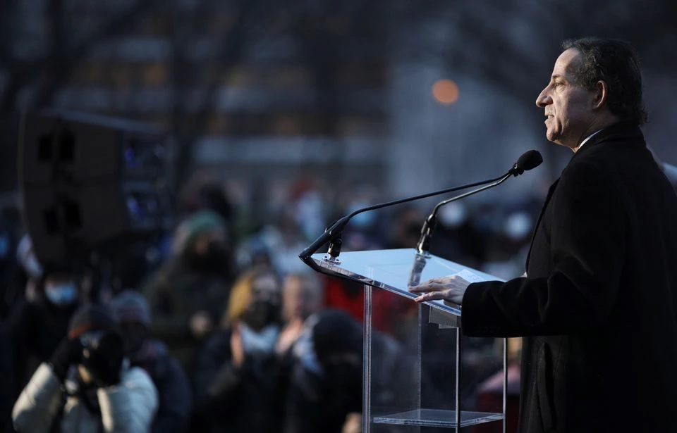 U.S. Representative Jamie Raskin (D-MD) speaks during a candlelight vigil on the National Mall in observance of the first anniversary of the January 6, 2021 attack on the Capitol by supporters of former President Donald Trump, on Capitol Hill in Washington, U.S., January 6, 2022. REUTERS/Tom Brenner

