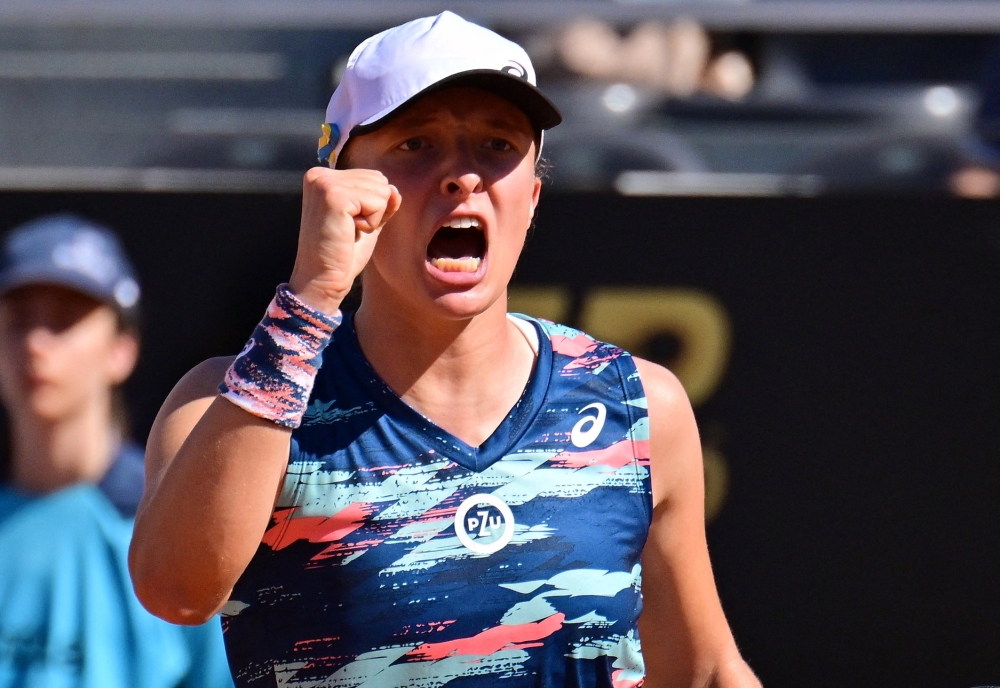 May 13, 2022 Poland's Iga Swiatek reacts during her quarter final match against Canada's Bianca Vanessa Andreescu REUTERS/Alberto Lingria