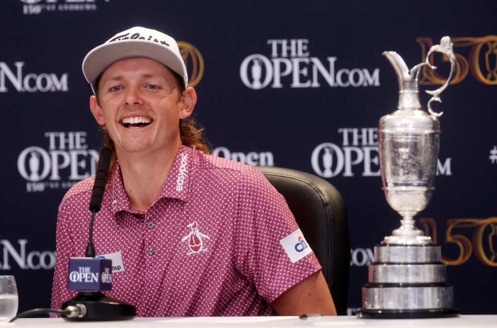 Australia's Cameron Smith alongside the Claret Jug during a press conference after winning the 150th Open Championship at Old Course, St Andrews, Scotland, Britain, July 17, 2022. (REUTERS/Paul Childs)