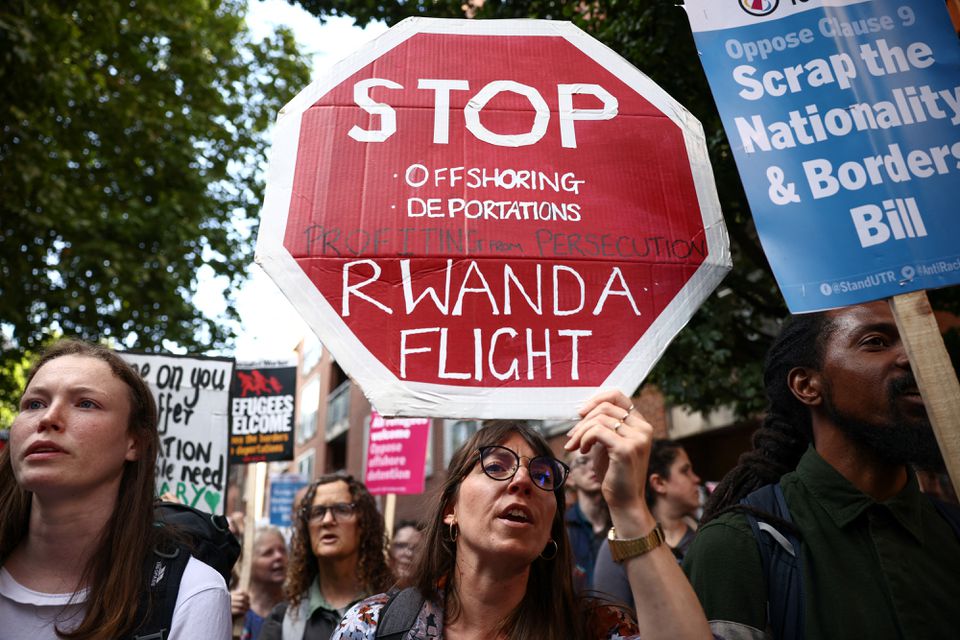 Protestors demonstrate outside the Home Office against the British Governments plans to deport asylum seekers to Rwanda, in London, Britain, June 13, 2022. File Photo / Reuters
