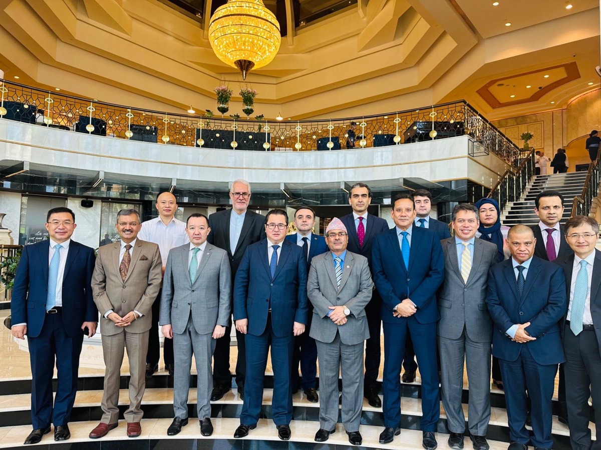 Ambassador of Kazakhstan to Qatar H E Arman Issagaliyev with Their Excellencies the Ambassadors during the event.