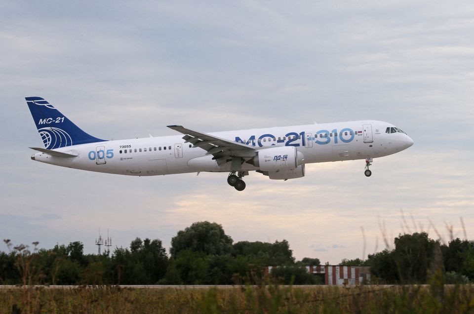 The MC-21-310 medium-range airliner, fitted with the Russian Aviadvigatel PD-14 turbofan engines, performs a test flight at the Ramenskoye airfield in the Moscow region, Russia, on August 10, 2022. File Photo / Reuters