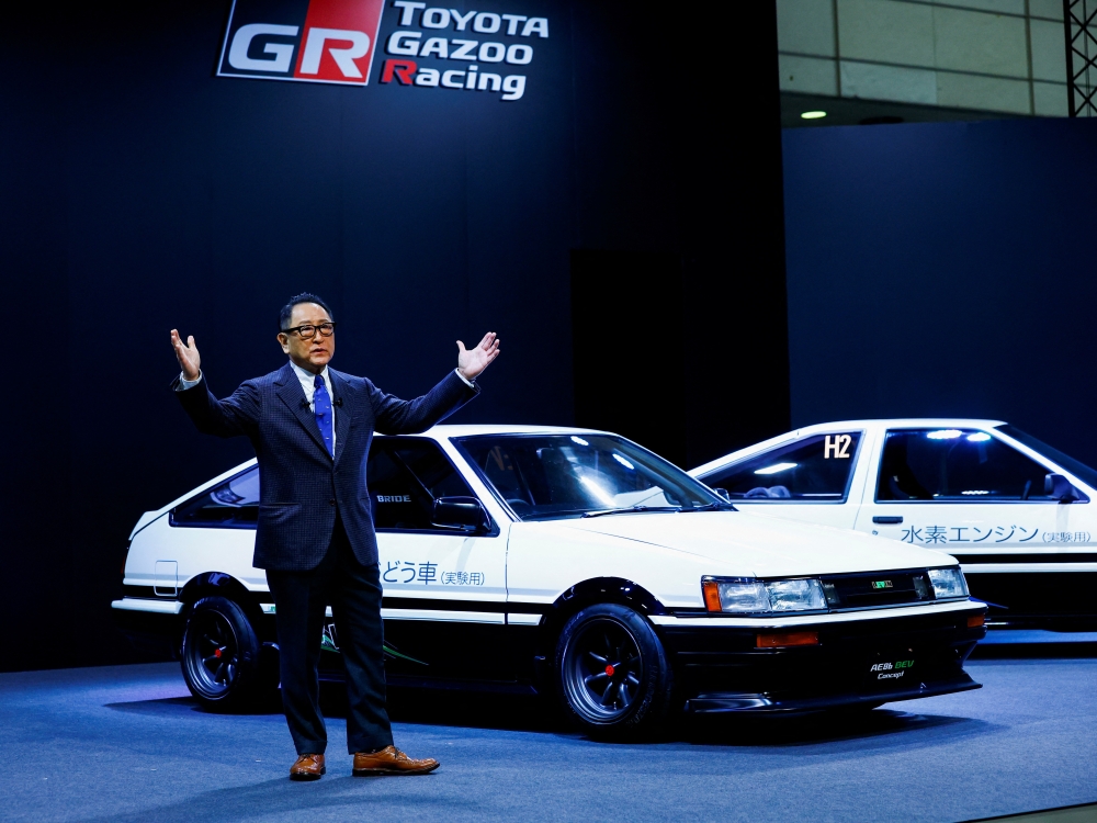 Toyota Motor Corporation President Akio Toyoda gestures at an event for Toyota GAZOO Racing and LEXUS at Tokyo Auto Salon 2023 at Makuhari Messe in Chiba, east of Tokyo, Japan, January 13, 2023. (REUTERS/Kim Kyung-Hoon)