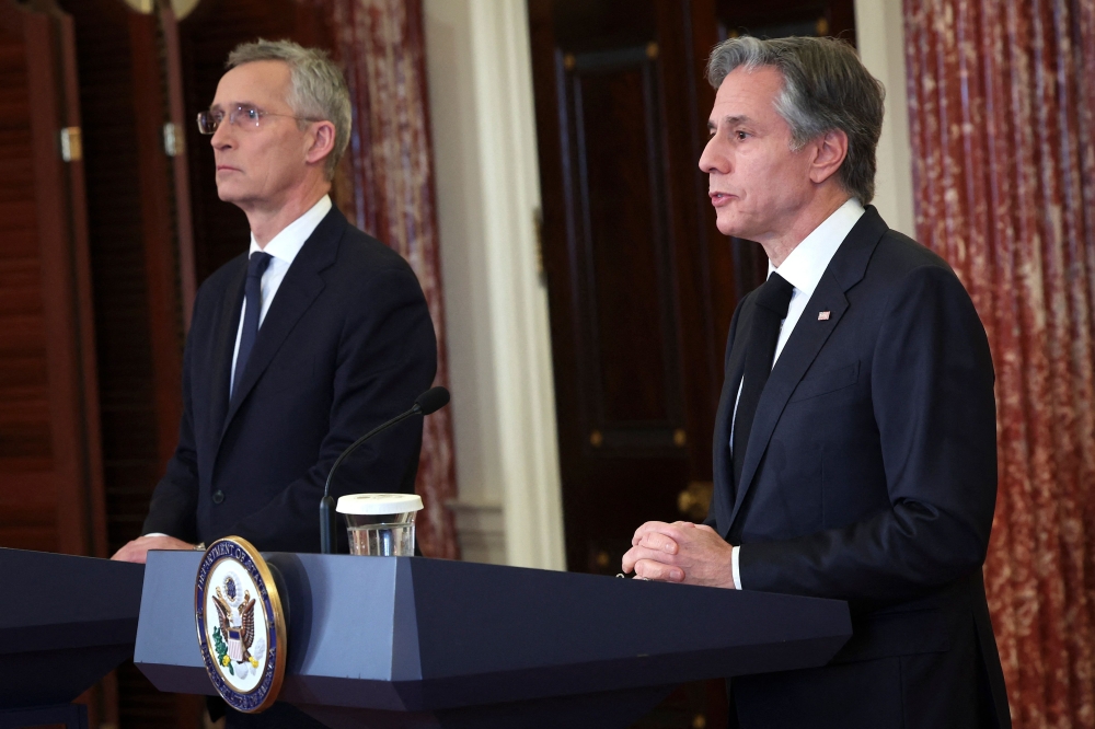 US Secretary of State Antony Blinken (right) and NATO Secretary General Jens Stoltenberg speak during a joint press conference at the State Department on February 08, 2023 in Washington, DC. (Photo by WIN MCNAMEE / GETTY IMAGES NORTH AMERICA / Getty Images via AFP)