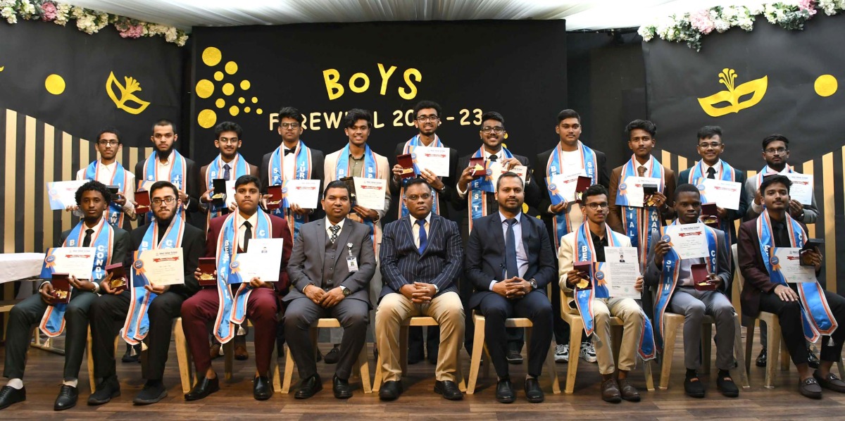 Winners of the Special Awards with Principal Shaik Shamim Saheb and Head of Sections.
