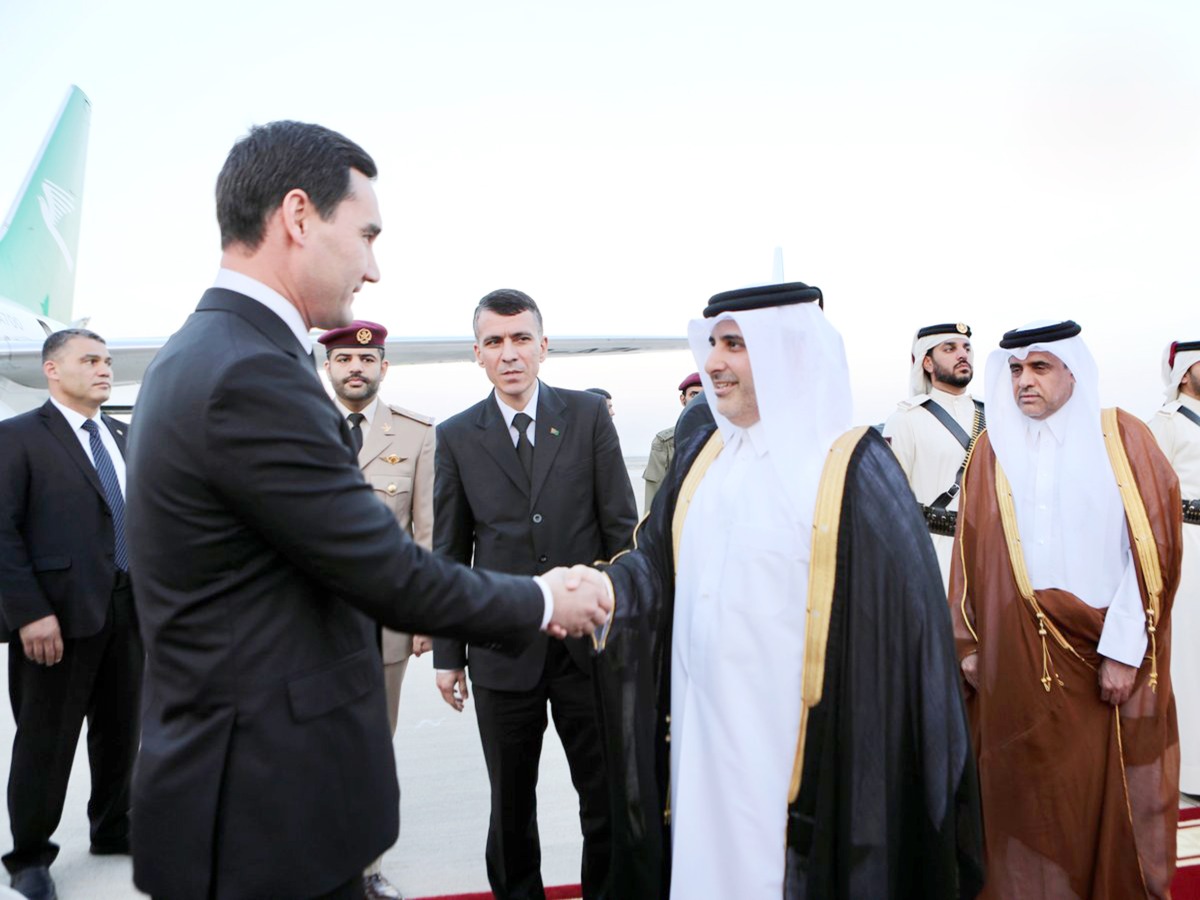 President of Turkmenistan H E Serdar Berdimuhamedow and the accompanying delegation were being welcomed by Minister of Municipality H E Dr. Abdullah bin Abdulaziz bin Turki Al Subaie on arrival at Hamad International Airport, yesterday.