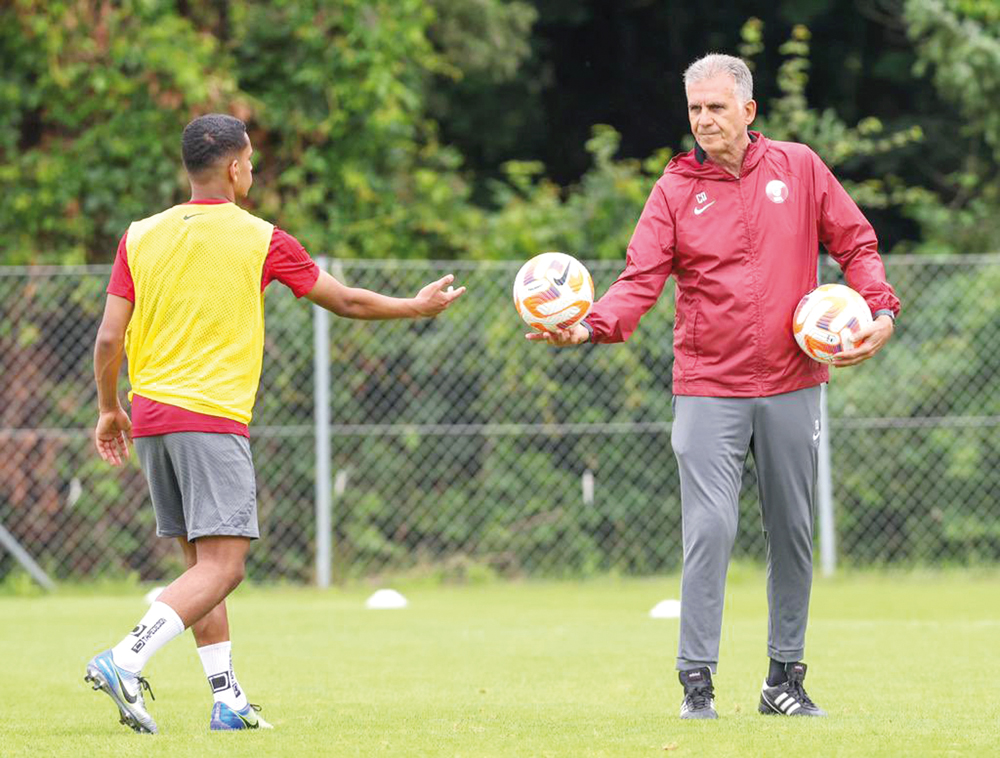 Qatar coach Carlos Queiroz