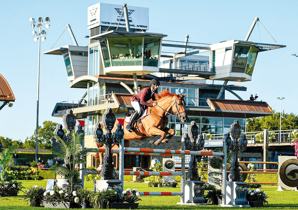 Rashid Towain Ali Al Marri rode Van Gallettana Z to victory  in the CSI1* Grand Prix, Against the clock with jump off (1.35m), while Ahmed Mohammed Al Badi came third with  Vegas Du Monteil in the CSI1* Grand Prix, Against the clock with jump off (1.15m) class.
