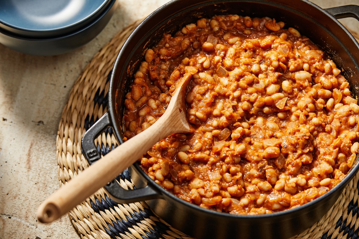 Baked beans sweetened with dates are a noaddedsugar dream come true The Peninsula Qatar