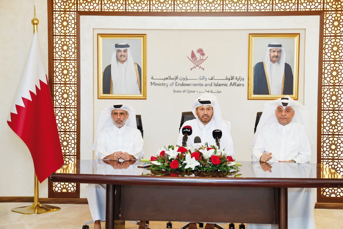 Director of the Department of Haj and Umrah, Ali bin Sultan Al Misifri addressing a press conference at the headquarters of the Ministry of Awqaf and Islamic Affairs.