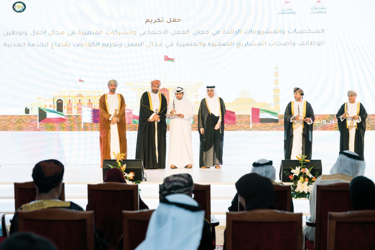 Minister of Labor in Qatar H E Dr. Ali bin Samikh Al Marri, along with other officials in The Sultanate of Oman