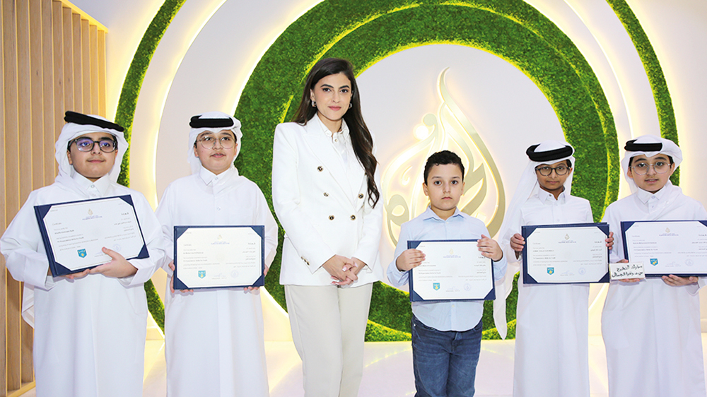 Students with the trainer.