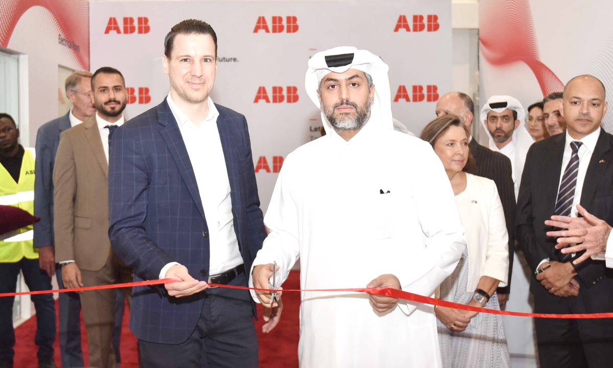 Sheikh Mohammed bin Hamad bin Faisal Al Thani, CEO of QFZ and Florian Naegele, CCO and President EMEA of ABB E-mobility