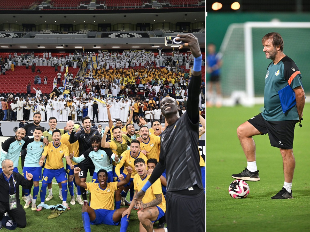 Al Gharafa players celebrate their win over Al Ain with a team selfie and Al Gharafa coach Pedro Martins (right)