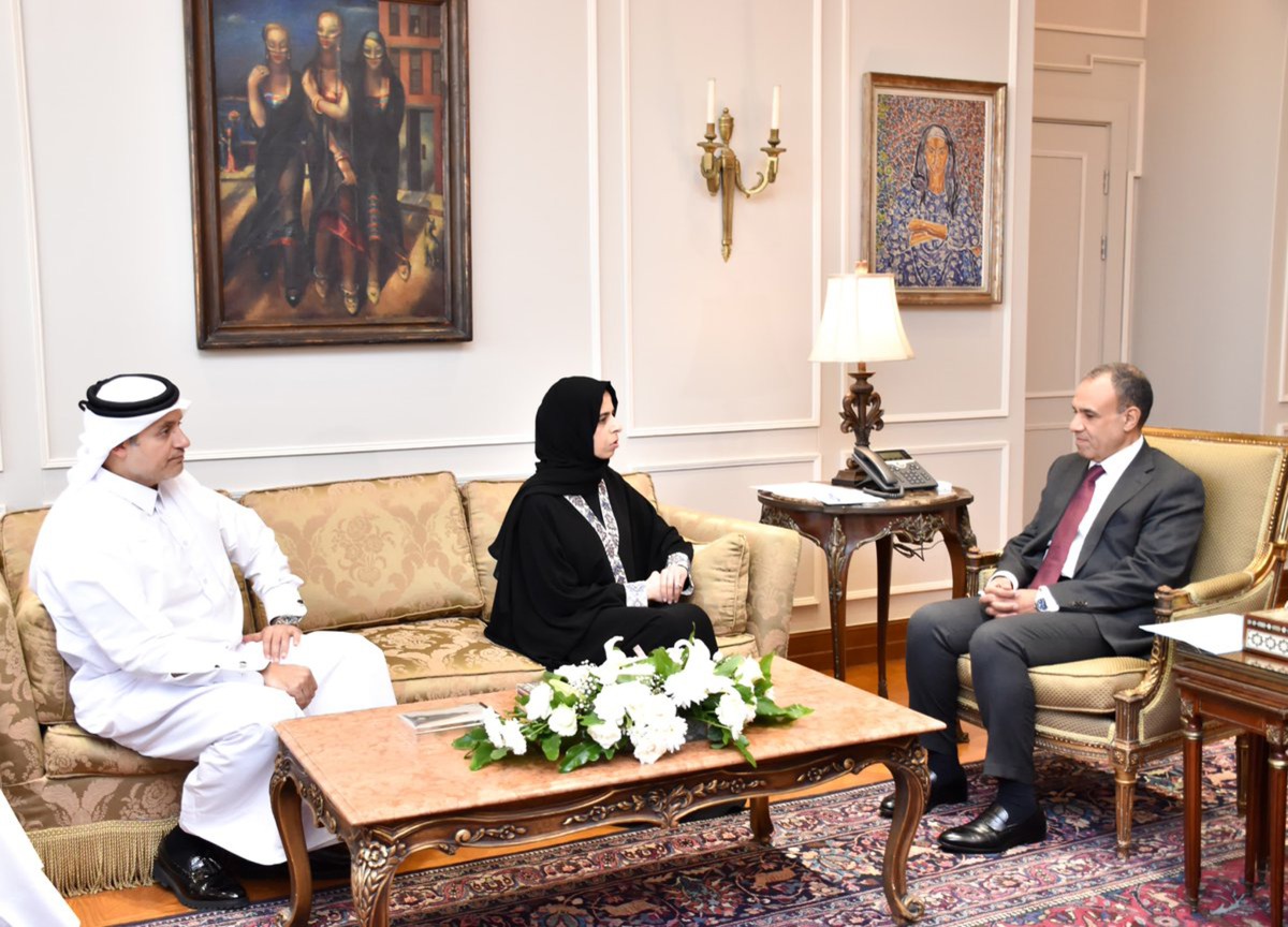 Qatar, Egypt discuss development cooperation
