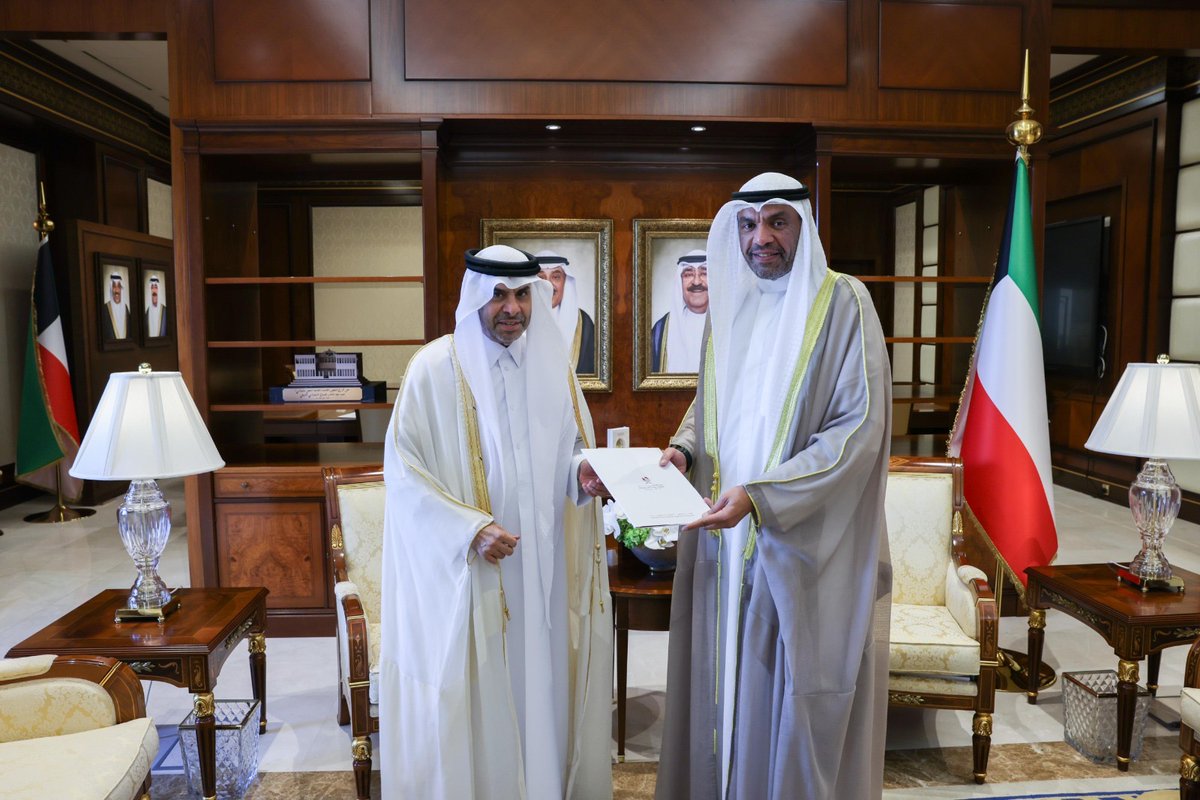 Prime Minister sends written message to Kuwaiti Foreign Minister