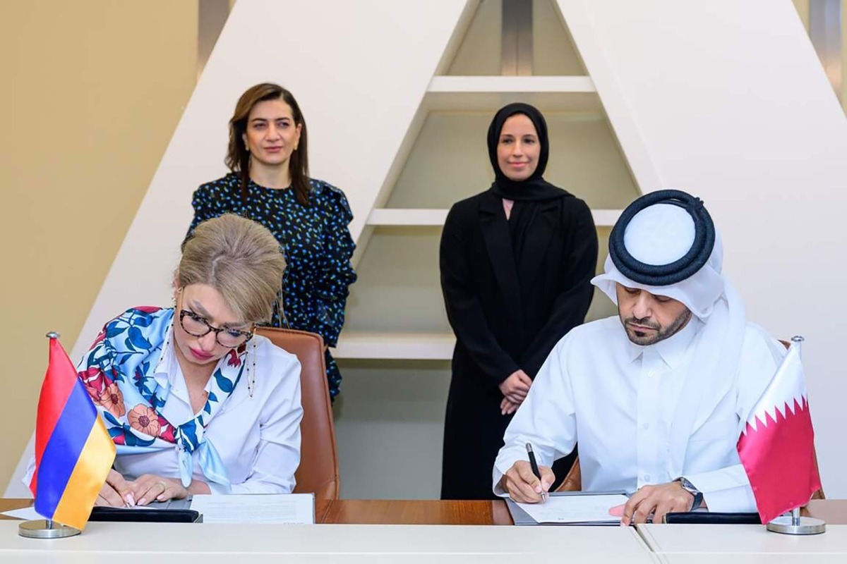 Minister of Social Development and Family H E Buthaina bint Ali Al Jabr Al Nuaimi and  Spouse of the Prime Minister of Armenia and Executive Director of “My Step” Charitable Foundation H E Anna Hakobyan witnessing signing of the agreement. 

