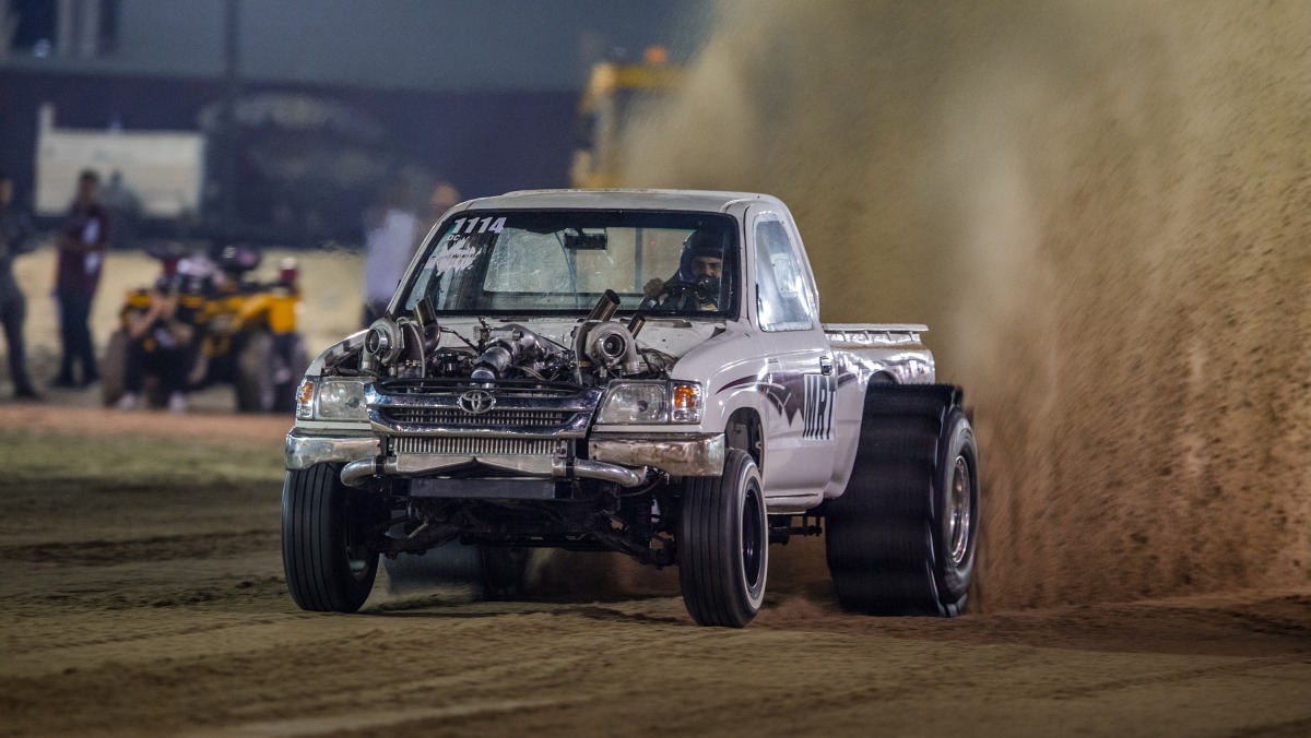 Action during the fourth round of Qatar Sand Drag Competition.  