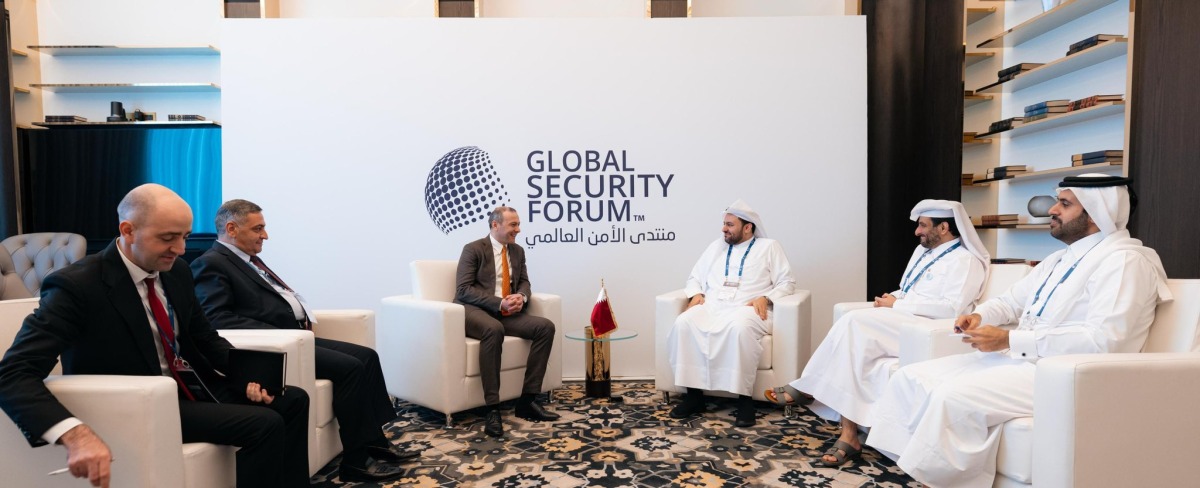 Minister of State at Ministry of Foreign Affairs meets Secretary of Armenian Security Council