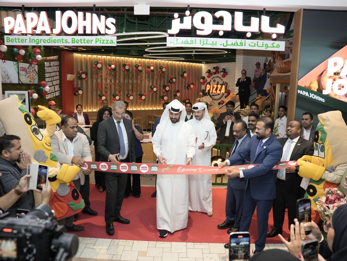 CEO Naser Al Majed; Tzoulios Tzouliou, Mall Manager, Villaggio Mall; Moustafa M Elsergany, Assistant Mall Manager, Villagio Mall; Jacob V Jacob, Vice President Finance and Administration, Al Majed Group; and Joseph Joseph, General Manager, Papa John’s Qatar, at the opening of the Villagio outlet.