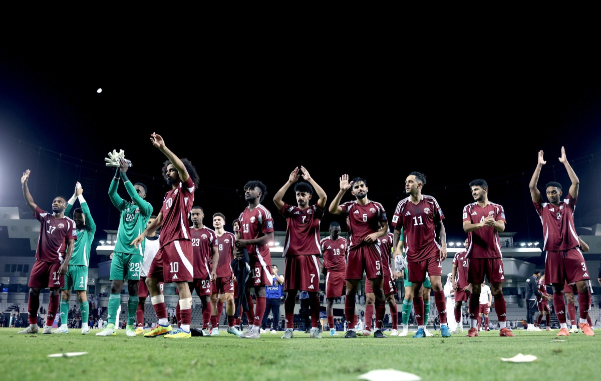 Qatar players acknowledge their fans after defeating Iran on Thursday.