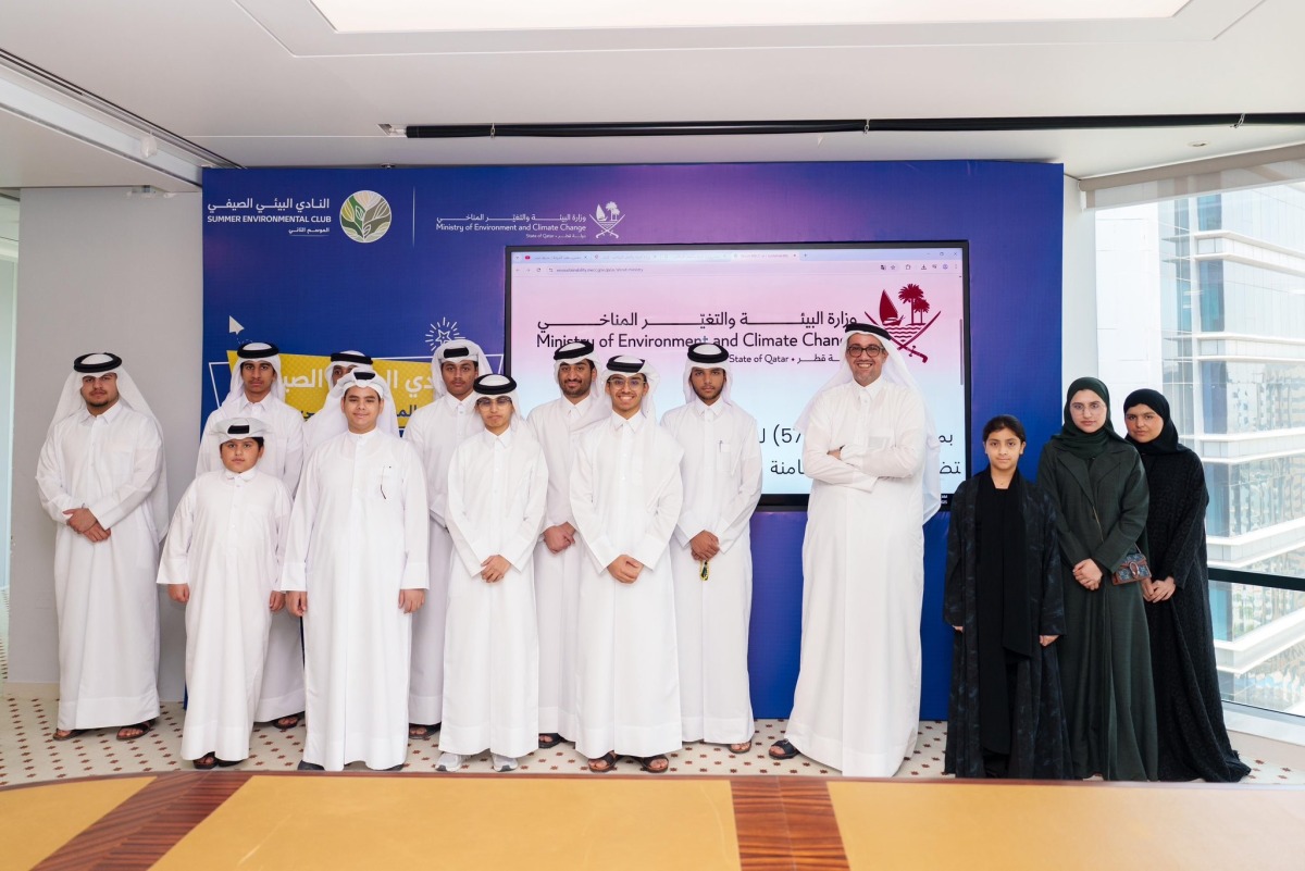  Participants at the introductory meeting yesterday.