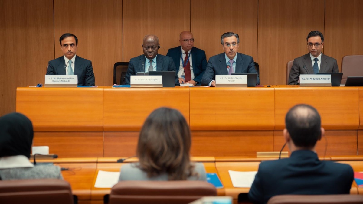 Minister of Labour H E Dr. Ali bin Smaikh Al Marri and ILO Director-General H E Gilbert F. Houngbo with other officials during the event.