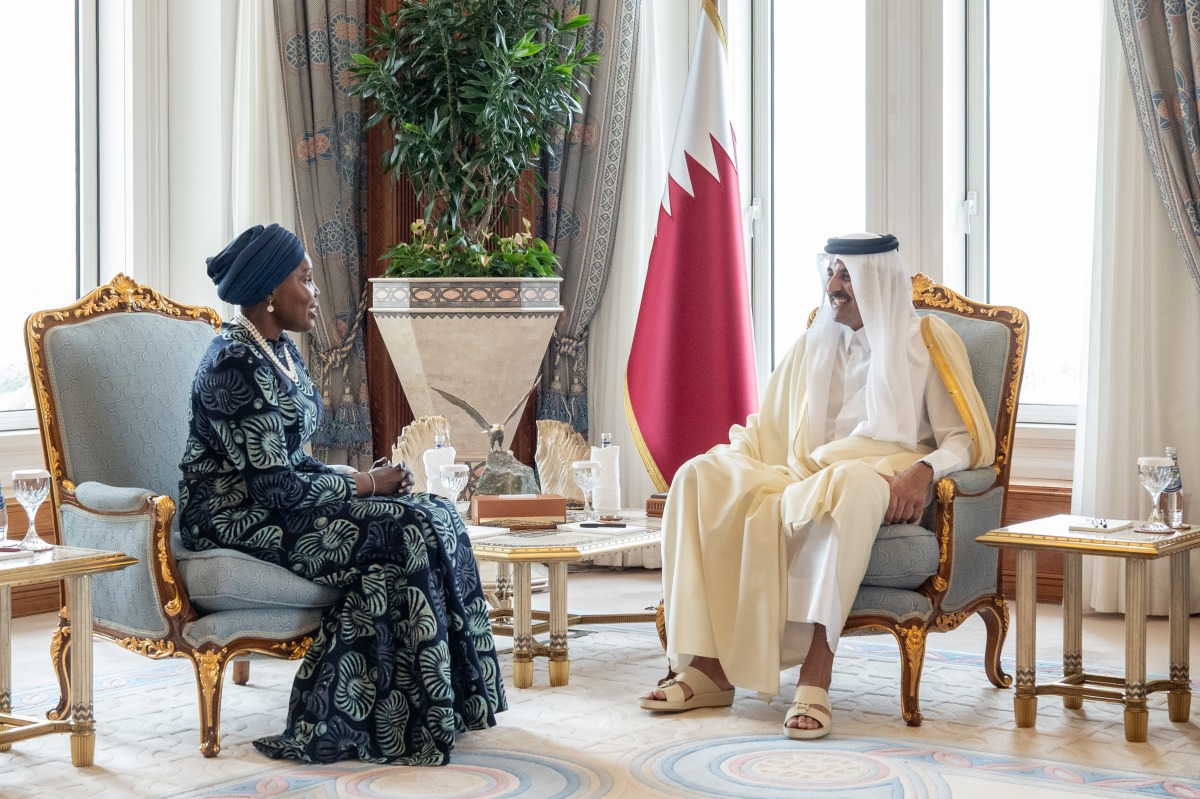 Amir receives credentials of five new ambassadors