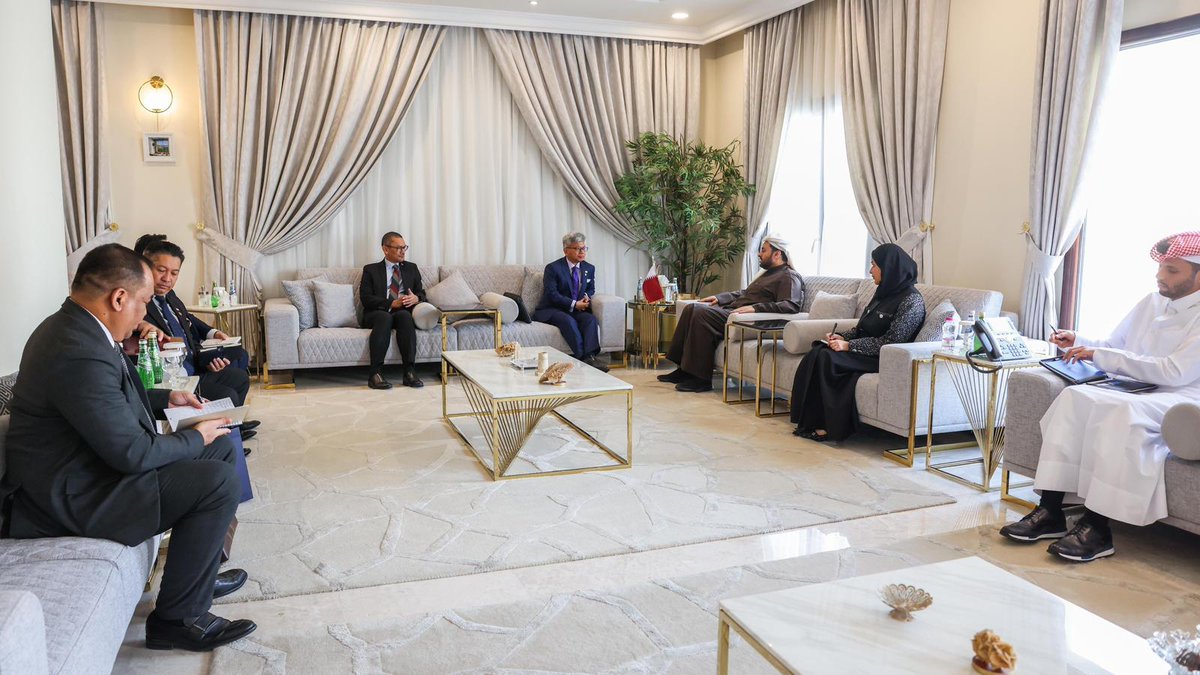 Minister of State at Ministry of Foreign Affairs meets Malaysia's National Security Council Director-General