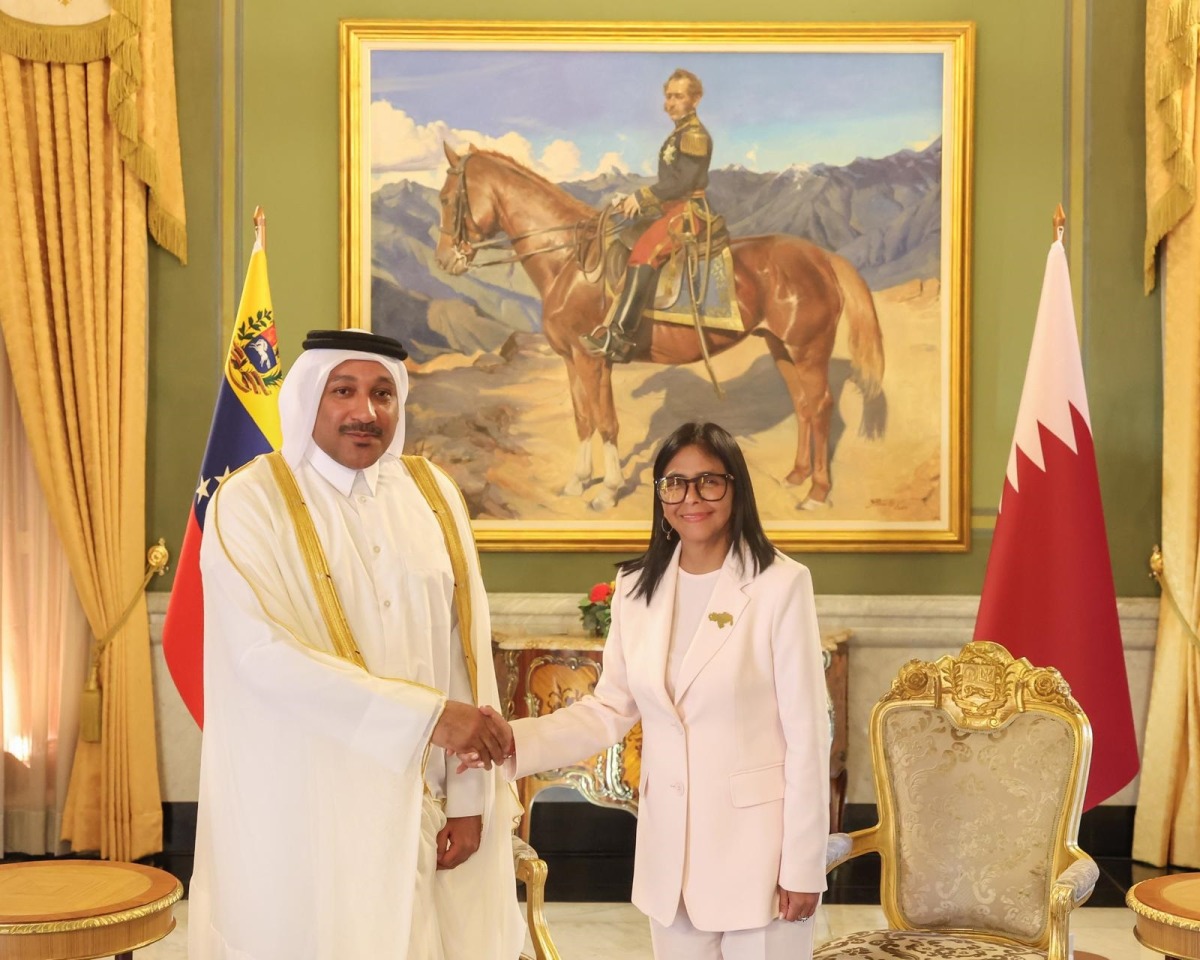 Acting President of Venezuela receives credentials of Qatar's Ambassador