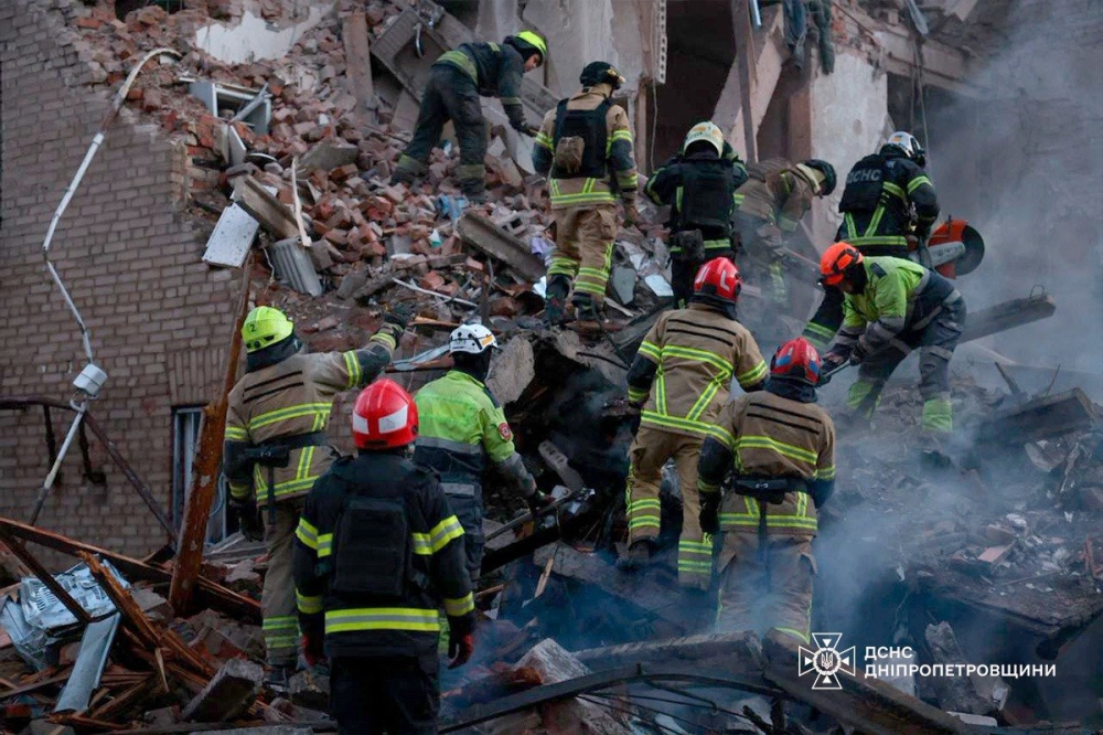 Ukraine says two killed, 21 wounded in Russian strike