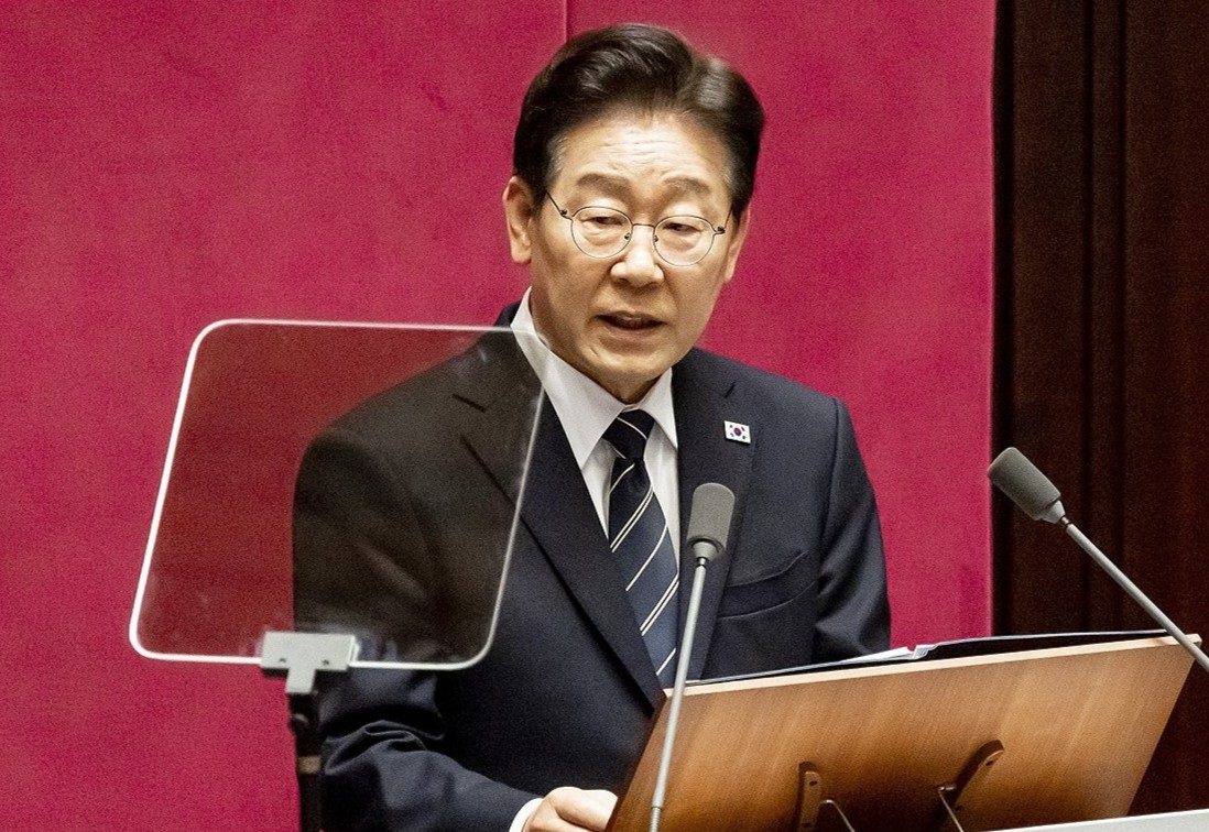 South Korean President reaffirms commitment to restoring trust with North Korea