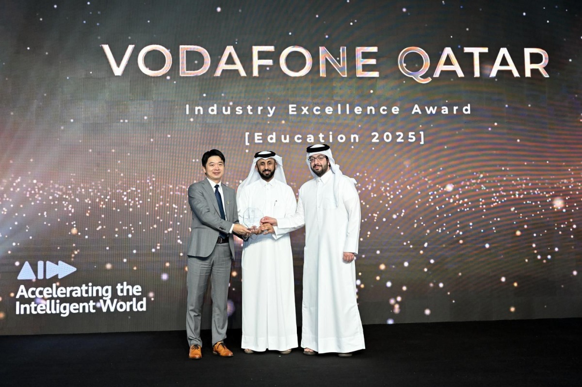 Vodafone Qatar receives Industry Excellence Partner Award in Education